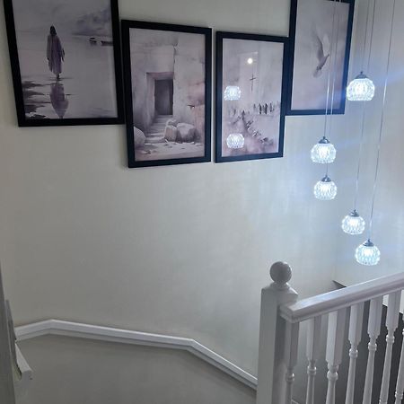 Excel Single Room - 5Mins To Excel & 10Mins To Canary Wharf Лондон Экстерьер фото