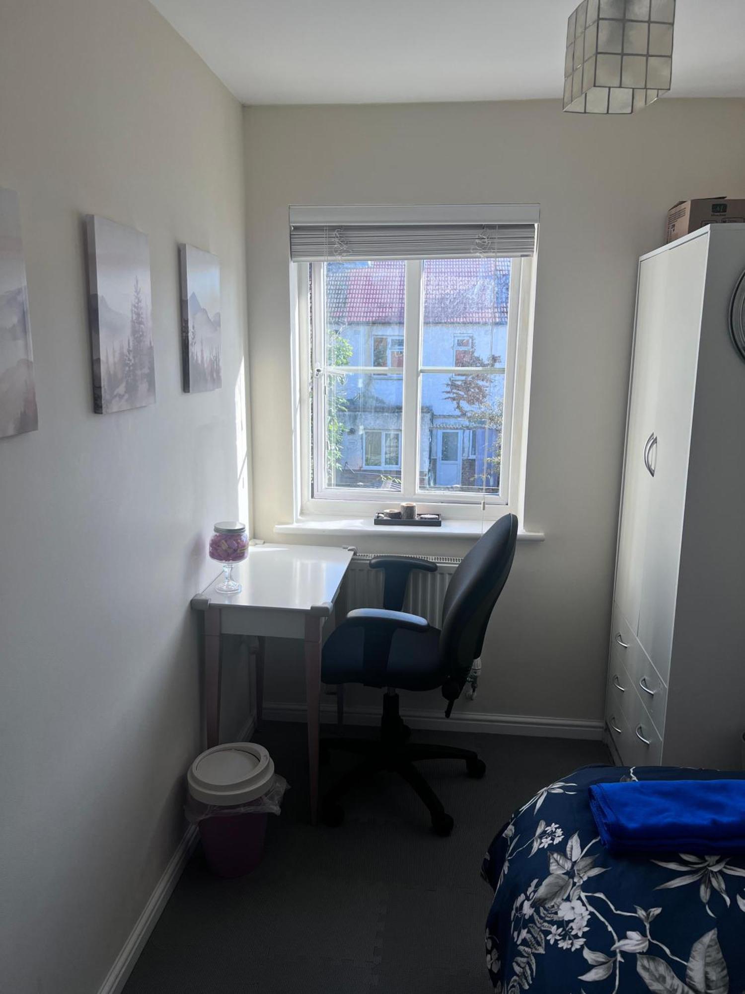 Excel Single Room - 5Mins To Excel & 10Mins To Canary Wharf Лондон Экстерьер фото